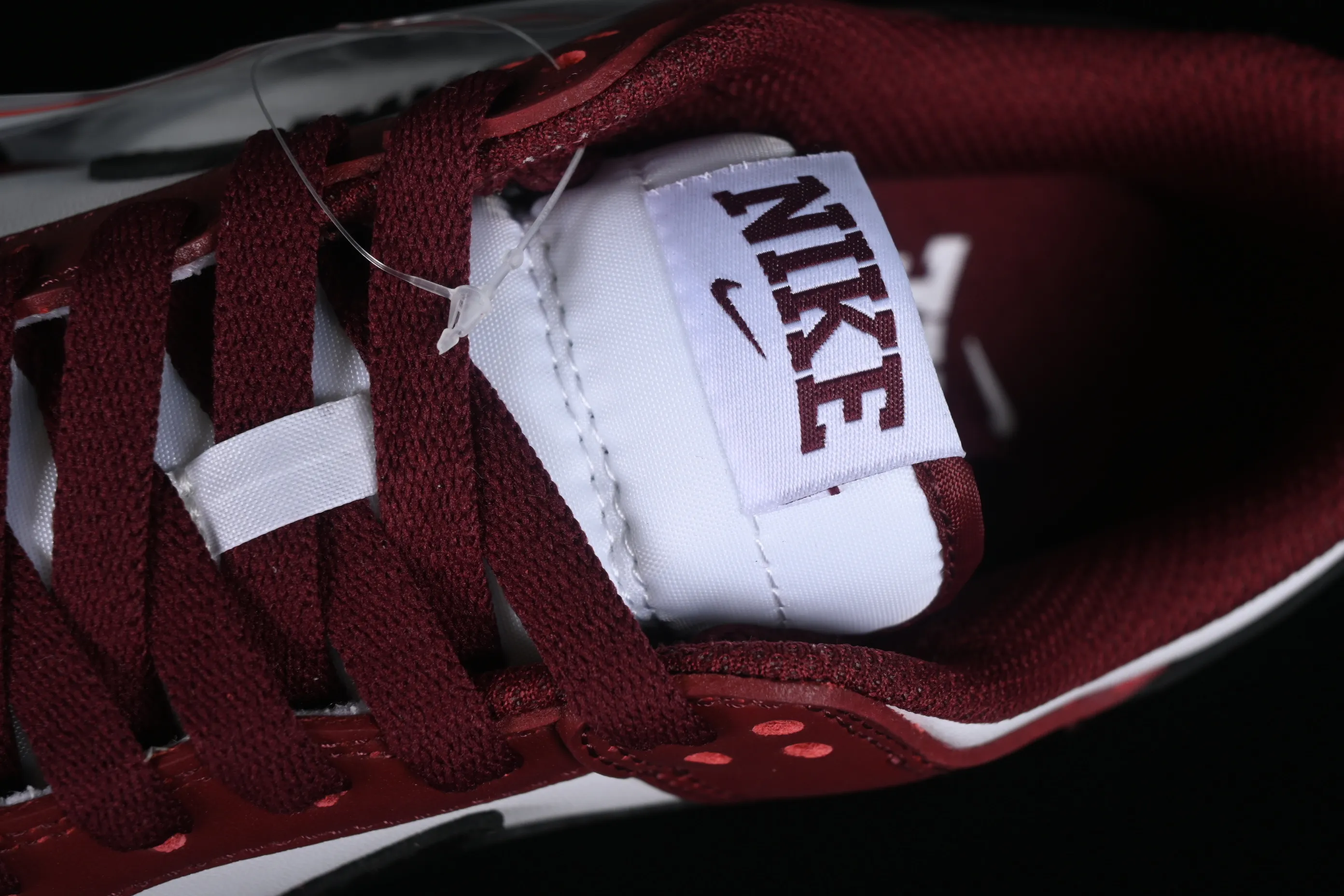 All categories Nk SB Dunk series Nk SB Dunk Low low-top sneakers Nk Dunk Low burgundy black SB low-top sports and leisure sneakers FJ4616-600